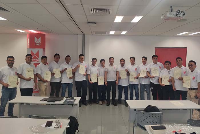 Especialistas de fábrica JMC realiza importante capacitación técnica a sus concesionarios a nivel nacional.
