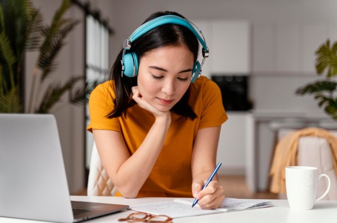 MCampus ComunidAD estrena inspiradora serie de podcasts para el desarrollo profesional de los jóvenes
