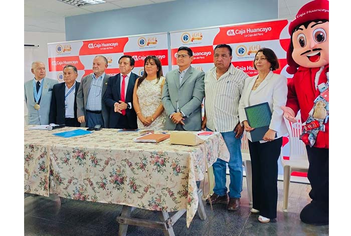Caja Huancayo, instituciones privadas y públicas exigen restablecimiento de vuelos en aeropuerto de Jauja