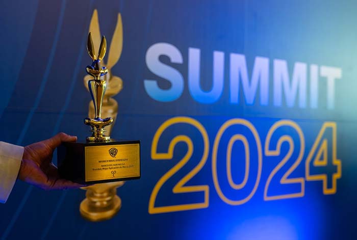Warner Bros Discovery en Perú celebra a sus licenciatarios y anuncia interesantes oportunidades para 2024 y 2025
