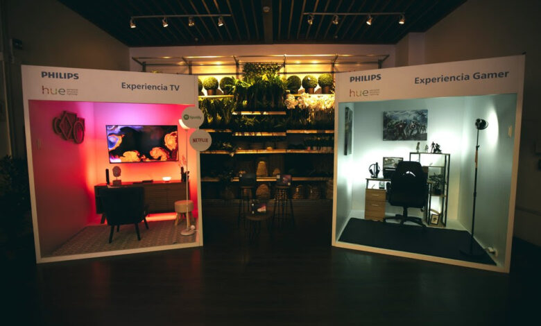 Sodimac inaugura cabinas de experiencia junto a Philips Hue