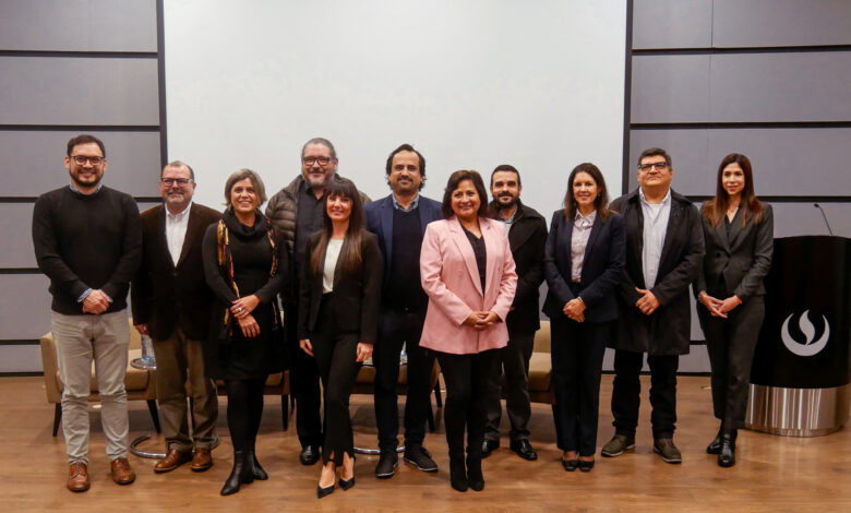 Mitos y evidencias: Expertos debatieron sobre el rol de la virtualidad en la educación superior