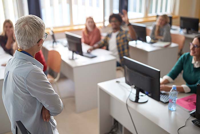 Red Hat ofrece servicios con descuento para acelerar y promover iniciativas de migración de la virtualización y perfeccionar las habilidades de los profesionales de TI