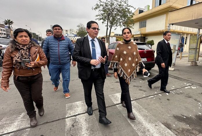 Vicepresidenta del Congreso inspeccionó en Hospital Cayetano Heredia que equipos médicos no funcionan