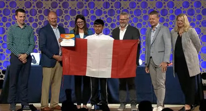 Escolar peruano obtuvo el sexto lugar en el Campeonato Mundial de Microsoft Office 2024