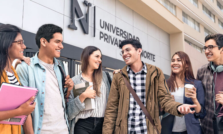 Perú: Casi el 31 % de jóvenes transitan satisfactoriamente a la educación superior