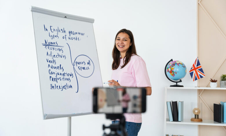 Profesionales bilingües ganan hasta un 50% más