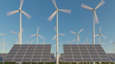 ¿Sabías que la energía solar y eólica es más económica que la tradicional?: conoce la verdad detrás de los mitos