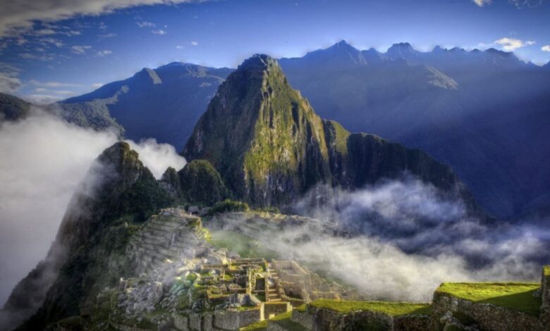 ¿Cuáles son los 5 destinos turísticos más populares entre los peruanos?