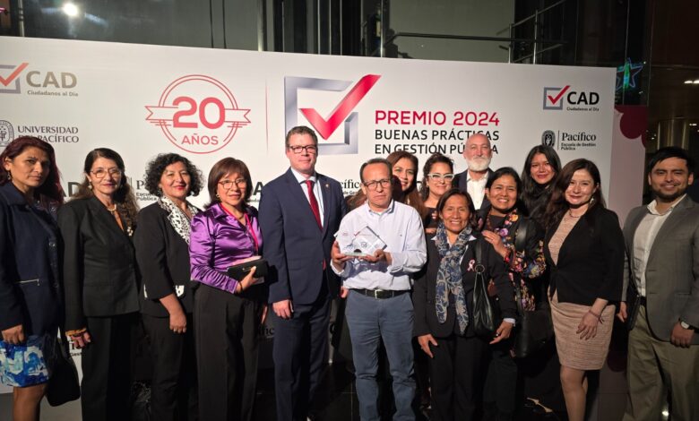 Dirección de Educación de Lima Metropolitana obtiene premio por buena práctica de gestión pública ¡De la Escuela al Trabajo!