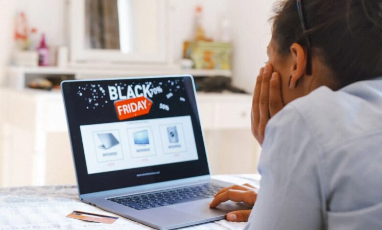 Black Friday 2024: ¿Cómo comprar en línea sin usar tarjetas de crédito?