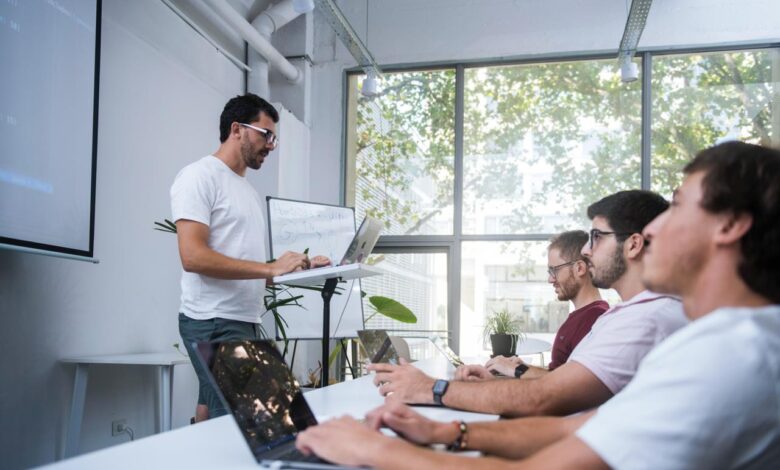 Difunden los principales beneficios de aprender programación