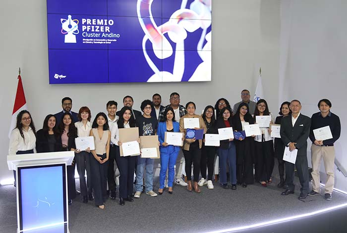 Premio Pfizer Clúster Andino: conoce a los ganadores y sus contribuciones al periodismo en salud