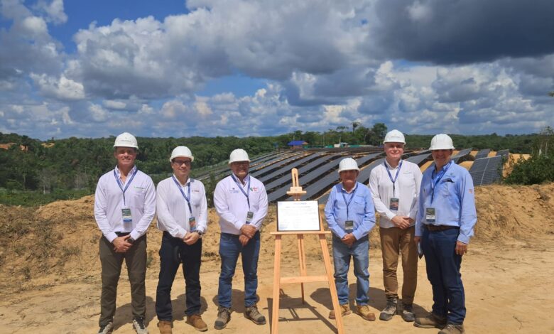 Electro Oriente y Amazonas Energía Solar inauguraron dos centrales solares en Loreto y anuncian la puesta en marcha de otras cinco en la región