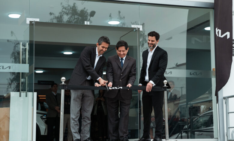 kia sigue consolidándose en lima con renovada tienda en san borja