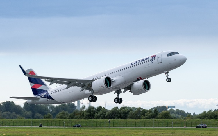 LATAM Airlines Perú lidera el ranking MERCO Empresas 2024 en el sector transporte aéreo y en el TOP 20 de empresas peruanas con mejor reputación