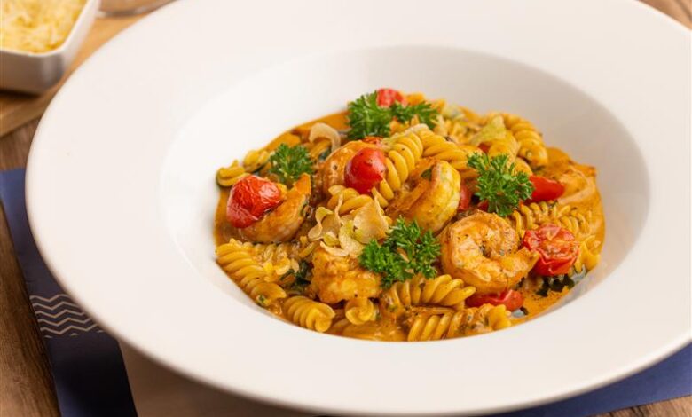Punto Azul Surco presenta su nueva propuesta nocturna con una innovadora carta de pastas artesanales