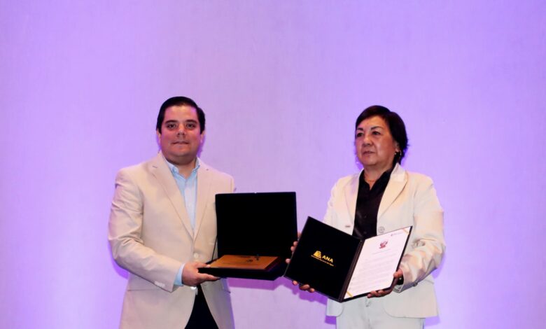 ISM recibe el Certificado Azul tras reducir 194 millones de litros de agua en sus plantas de Huaura y Arequipa