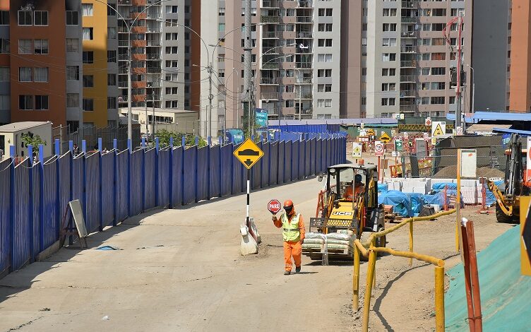 Recuperación moderada en construcción contrasta con desafíos para un crecimiento sostenido