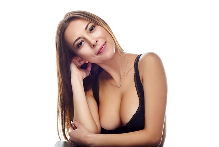 Cuida tu escote: Descubre el tratamiento que hidrata y revitaliza tu piel