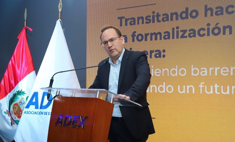 ADEX: Formalización minera es clave para desarrollar el país