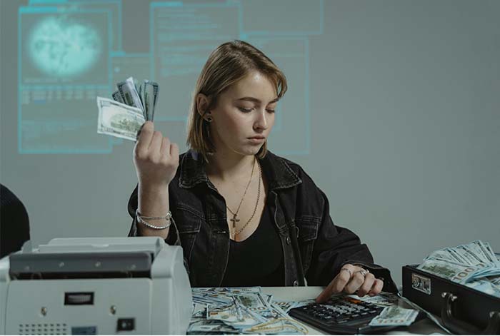 Día Mundial del Emprendedor: ¿Cómo el uso de tecnología simplifica la declaración tributaria de las pymes?