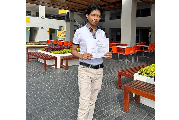Estudiante gana beca Alianza del Pacífico y cuenta cómo logró destacar entre más de mil de postulantes