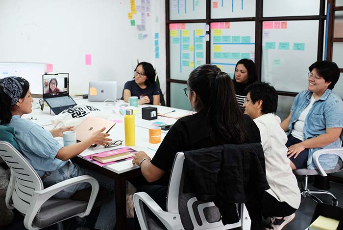 Los pequeños negocios se adaptan a la inseguridad ciudadana y se profesionalizan