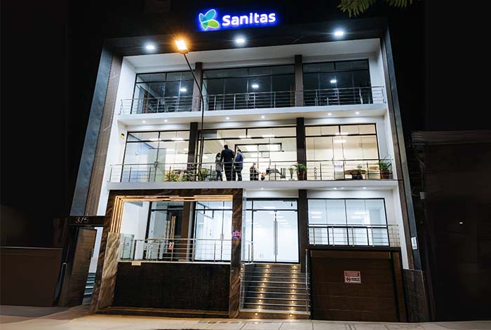 Sanitas refuerza su presencia en provincia con inauguración de oficina en Arequipa
