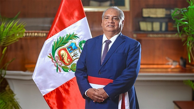 César Sandoval Pozo juró como nuevo ministro de Transportes y Comunicaciones