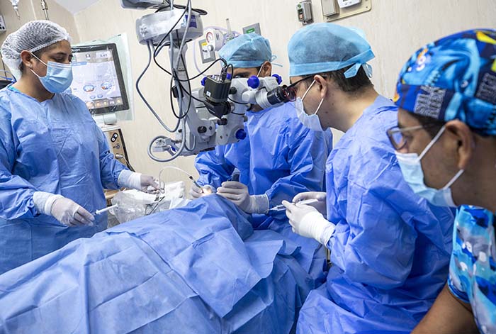 EsSalud incrementó en 7% las atenciones en consultas e intervenciones quirúrgicas en primeros cuatro meses del 2025