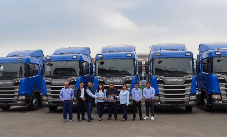 Scania Perú fortalece la operación nacional de Expreso Grael con la entrega de 10 camiones R450A