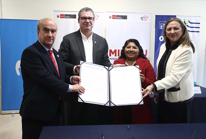 Movistar y la Organización de Estados Iberoamericanos se unen para impulsar la lectura en el Perú