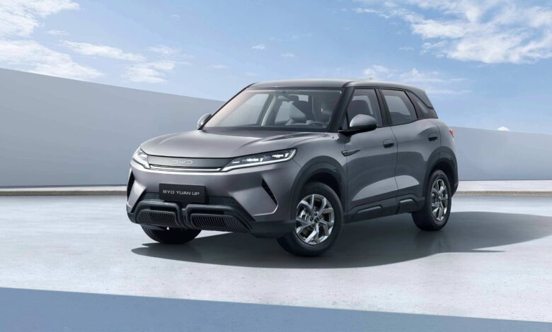 BYD Yuan Up lidera el mercado de vehículos 100% eléctricos