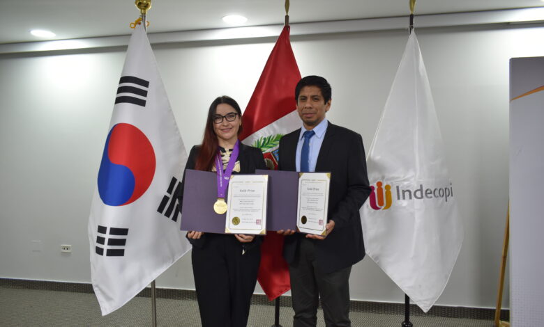 Investigadores peruanos son reconocidos en Corea del Sur por innovador proyecto de bioplásticos