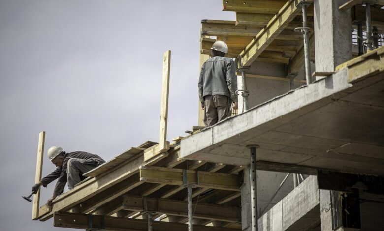 Informe Chubb: La inflación y los riesgos laborales son una de las principales amenazas para la construcción en América Latina