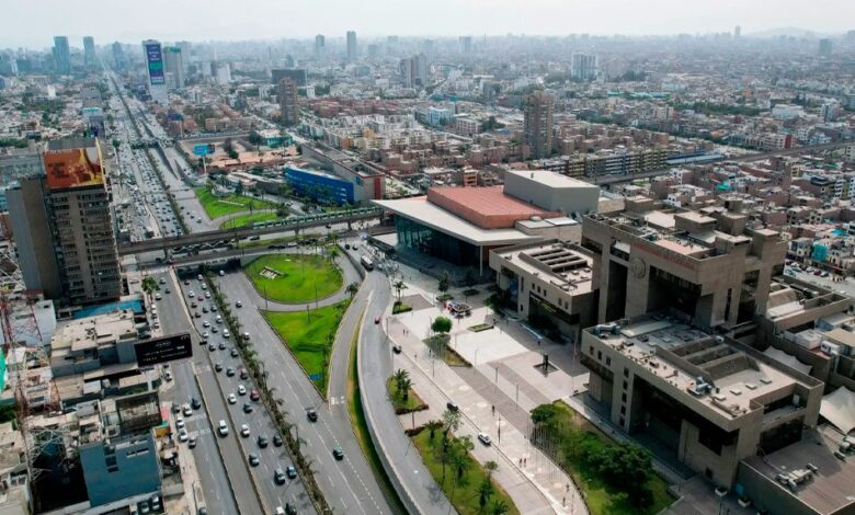 Regla de déficit fiscal vigente se incumpliría en 2025 y 2026