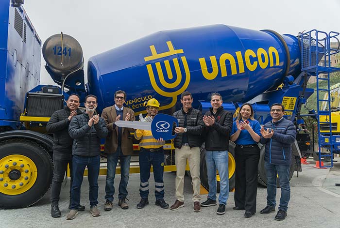 UNICON presenta el primer camión mezclador de concreto 100% eléctrico en el Perú