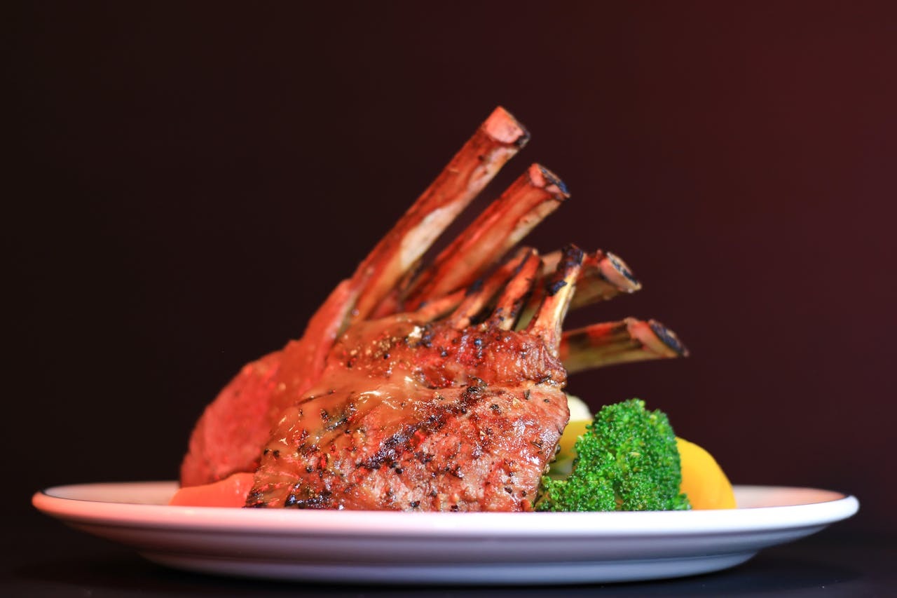 FACTORY STEAK & LOBSTER: FUEGO Y BRASAS