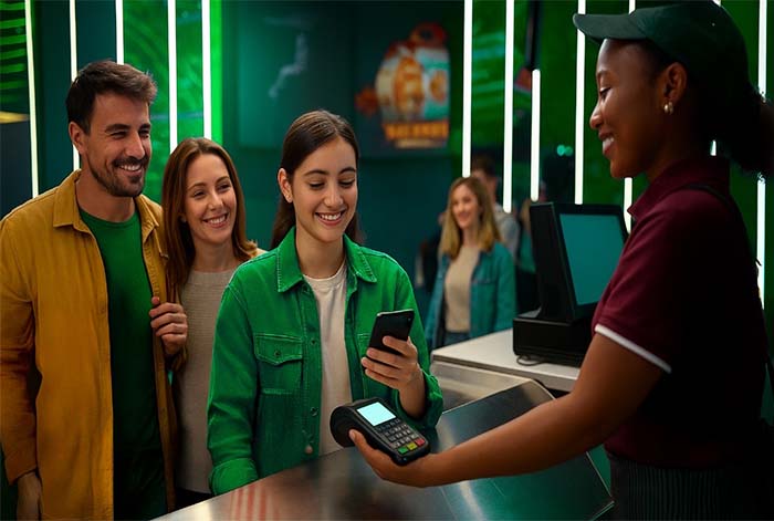 Interbank presenta la primera cuenta 100% digital para menores de edad