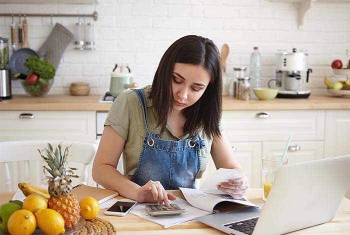 El 83% de los jóvenes prefiere aprender sobre finanzas personales en entornos digitales, según estudio