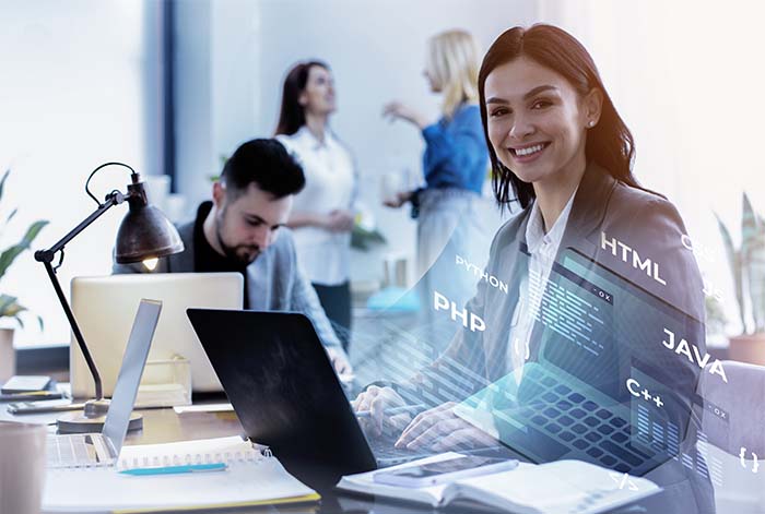 Talento tech: programa innovador busca cubrir la demanda de 80,000 profesionales que necesita el Perú
