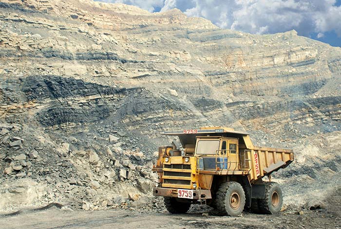 Inversión minera en alza impulsa mayor demanda de seguros y reaseguros en Perú