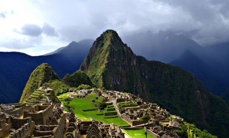 IPE advierte caída de 7% en Cusco para 2025 ante desplome del turismo y miles de obras detenidas