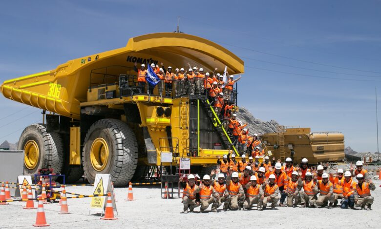 Komatsu-Mitsui lidera el mercado de camiones mineros con una participación del 68%