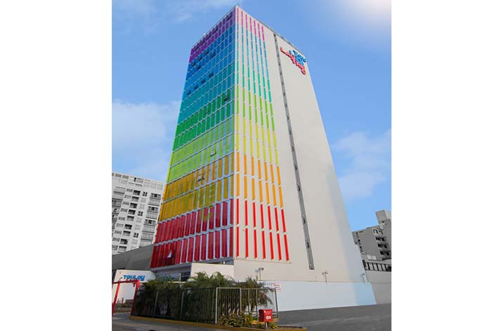 Toulouse Lautrec lanza “Carreras para gente que trabaja”