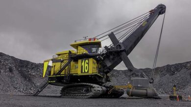 Komatsu-Mitsui marca un hito histórico en ingeniería ensamblando la pala más grande del Perú