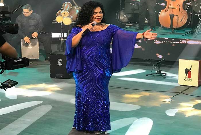 Eva Ayllón vuelve a los escenarios con “Bolero #3”, su nuevo concierto íntimo en Lima