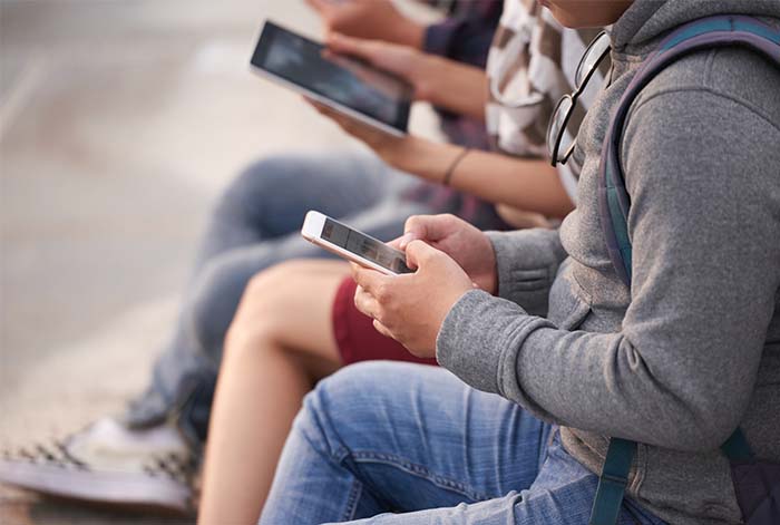 Cómo promover una navegación segura en casa: siete recomendaciones por el Día de Internet Seguro