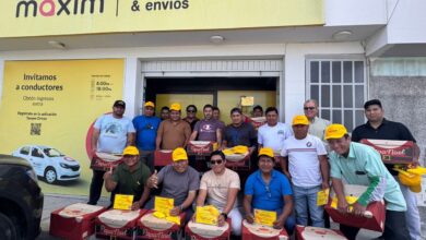 Conductores de taxi por aplicativo son destacados y reciben reconocimiento por su desempeño en todo el año